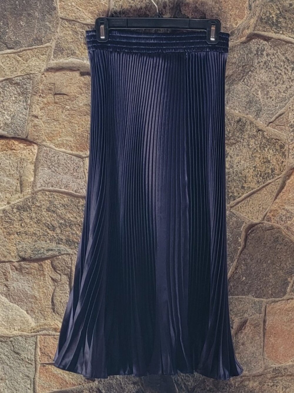 Classic Sateen Accordion Skirt (elastic waist sz 14-18)